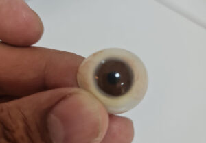 ساخت چشم مصنوعی